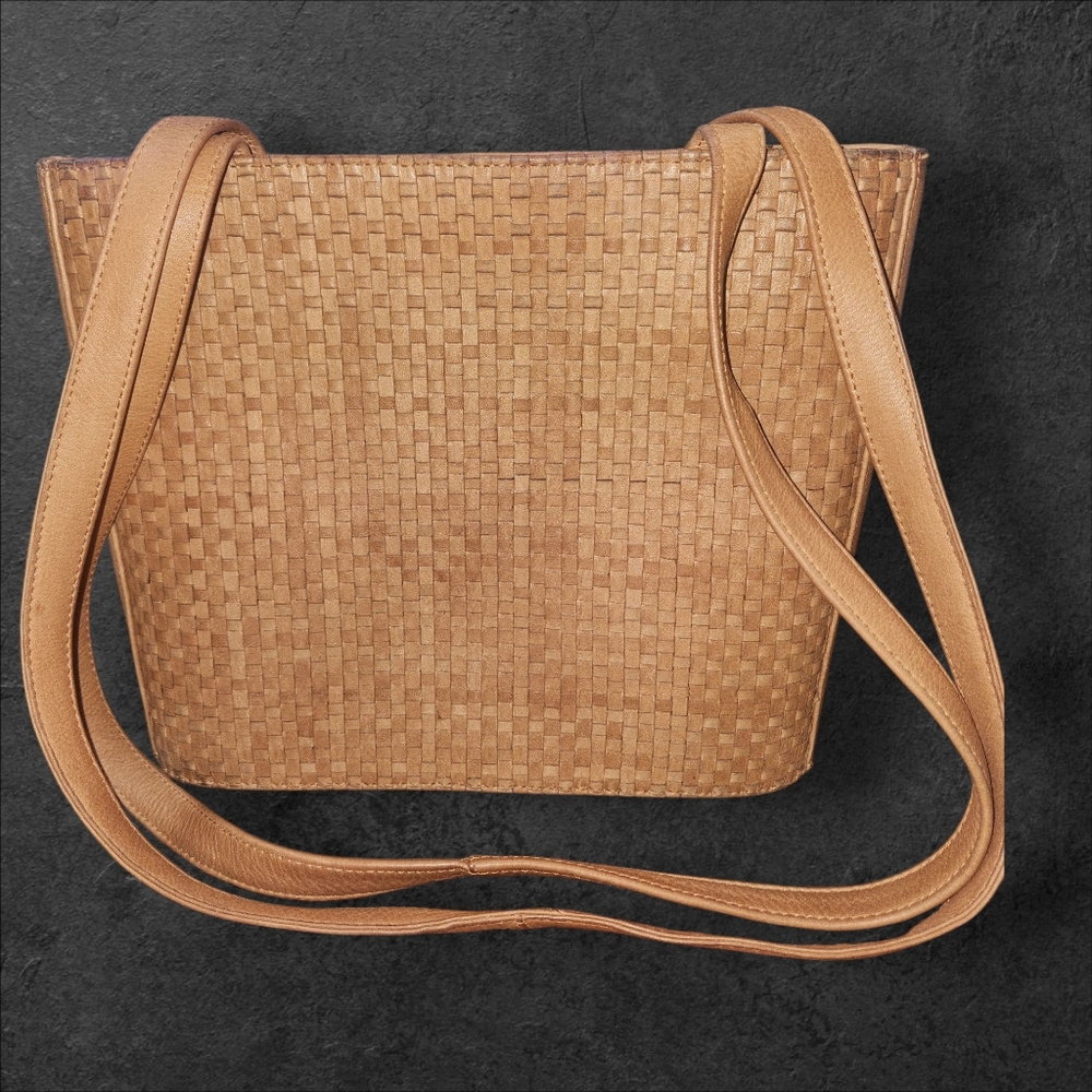 Elegant Tan Woven Leather Shoulder Bag
